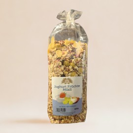 Joghurt Früchte Müsli